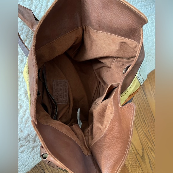 Lucky brand patch leather hobo bag. 17” by 15” soft texture - Picture 7 of 7